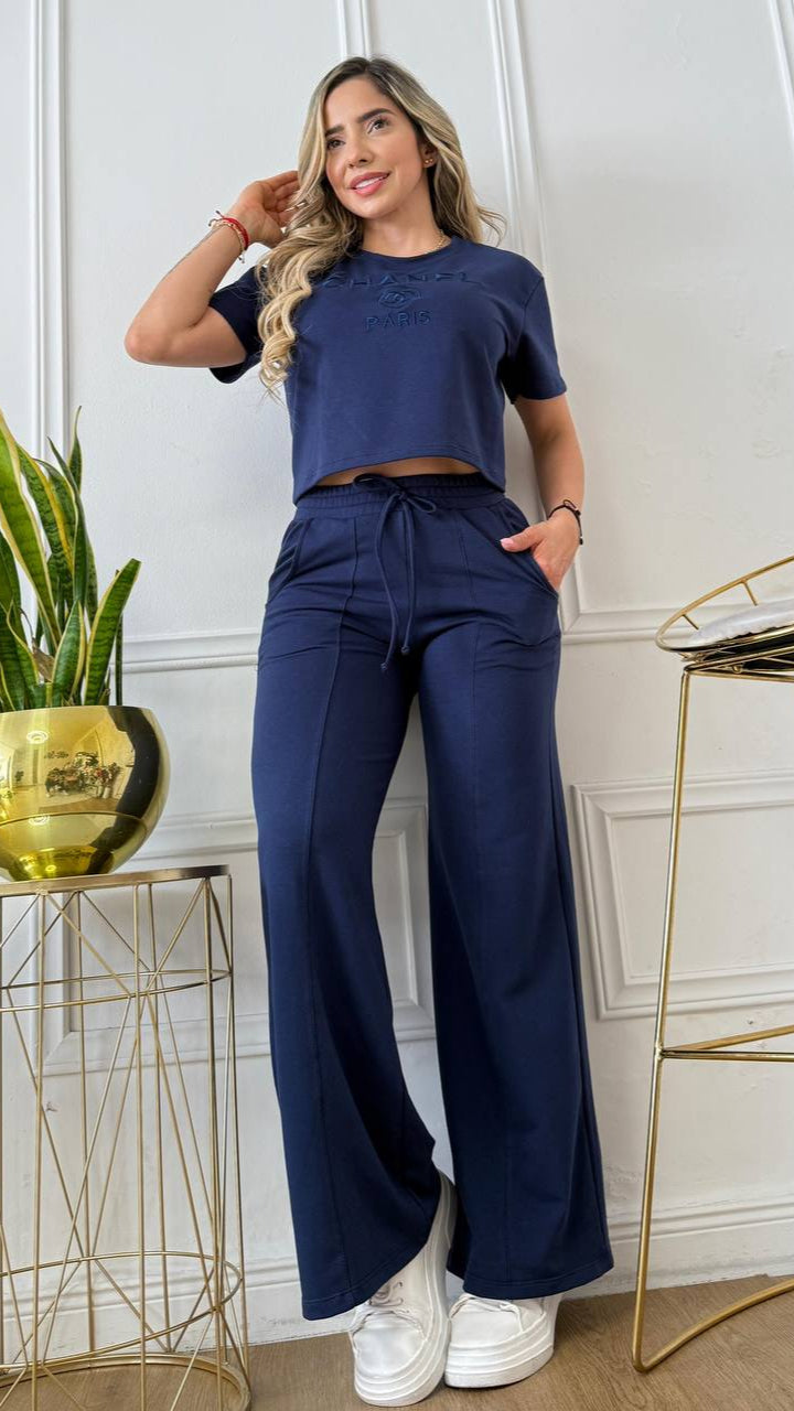 Conjunto Bota Campana Bordado Chanel